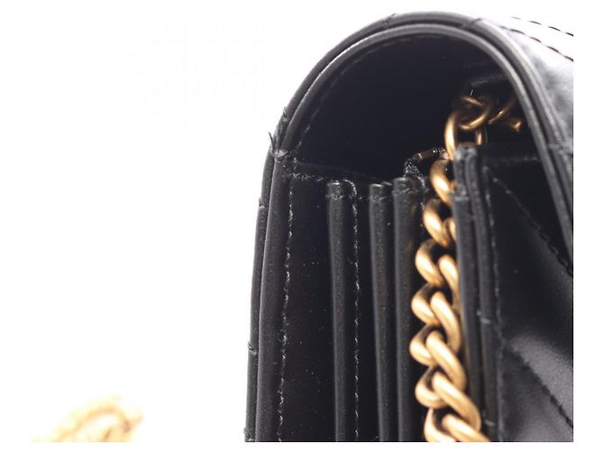 Borsa a tracolla Gucci GG Marmont in pelle nera - vista 10