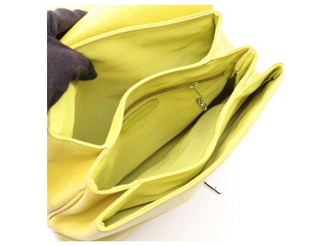 Zaino/Borsa Chanel Coco Mark in Yellow - vista 3