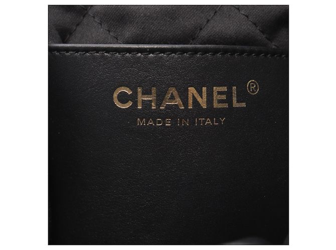 Borsa a tracolla Chanel 22 Mini - vista 4