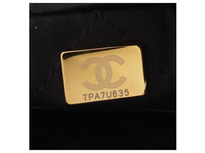Borsa a tracolla Chanel 22 Mini - vista 5