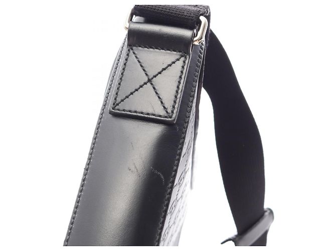 Borsa a tracolla Gucci Guccissima in pelle nera - vista 13
