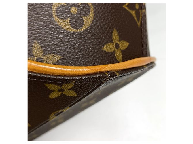 Borsa Louis Vuitton Ellipse MM - vista 3