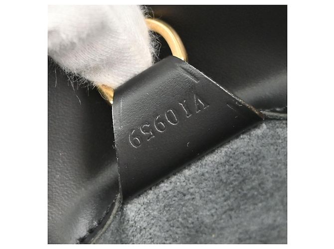 Louis Vuitton Noctambule Epi Leather - vista 5