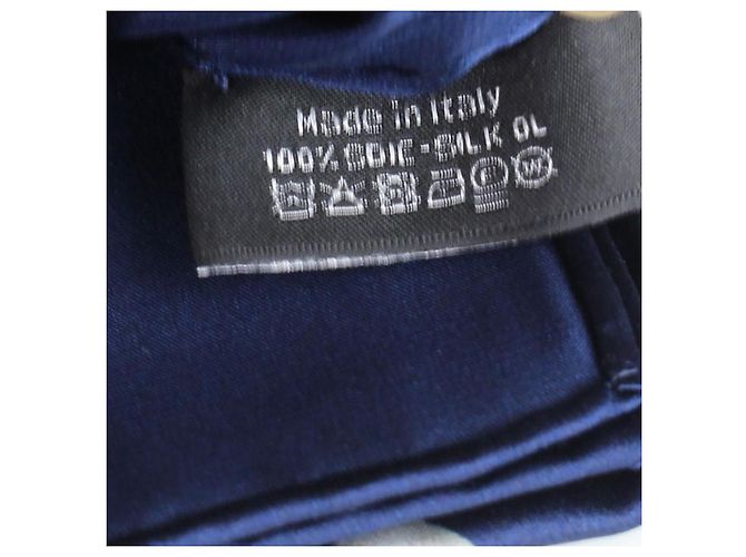 Chanel Foulard in seta Fiori e Gioielli blu navy - vista 5