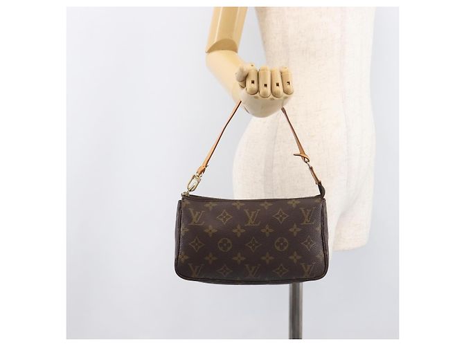 LOUIS VUITTON Monogram Pochette Accessoires Pouch M51980 LV - vista 23