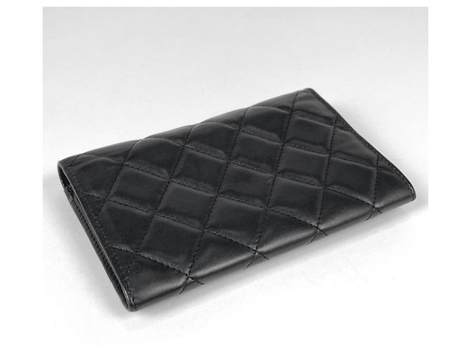 Cartera bi-fold Chanel Matelassé Black - vista 2