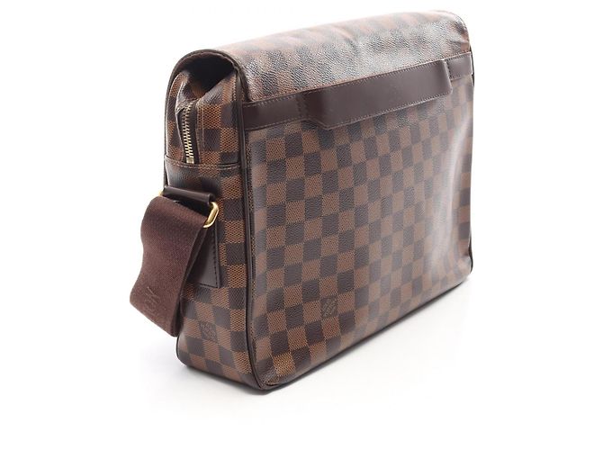 Borsa a tracolla/Borsa a mano Louis Vuitton Shelton MM - vista 2