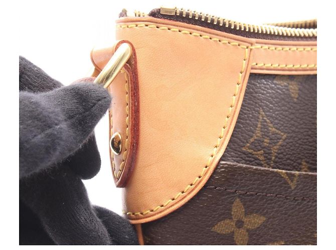 Borsa a tracolla Louis Vuitton Odeon PM - vista 6