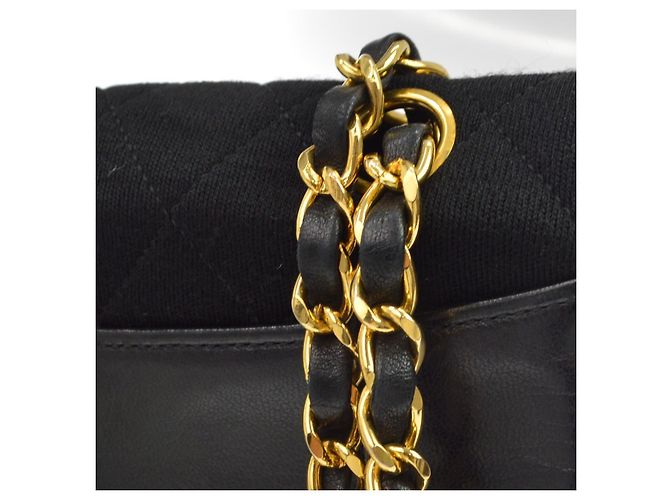 Chanel Vintage CC Chain Flap Quilted Jersey and Lambskin Medium - vista 6
