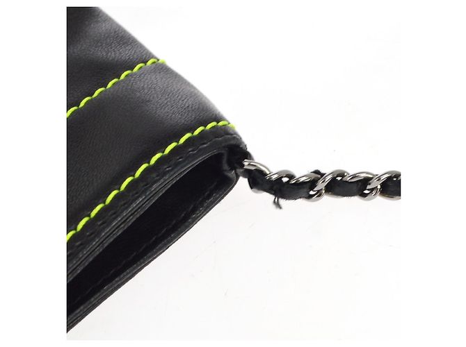 Chanel Lax Pochette Leather - vista 6