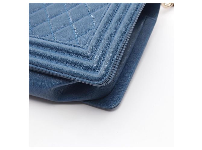 Borsa a tracolla Chanel Boy in blu - vista 9