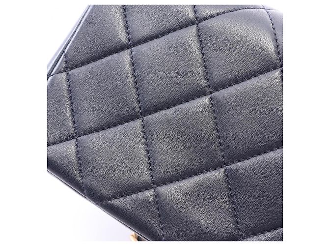 Borsa a mano Chanel Matelassé in pelle di agnello blu navy - vista 9