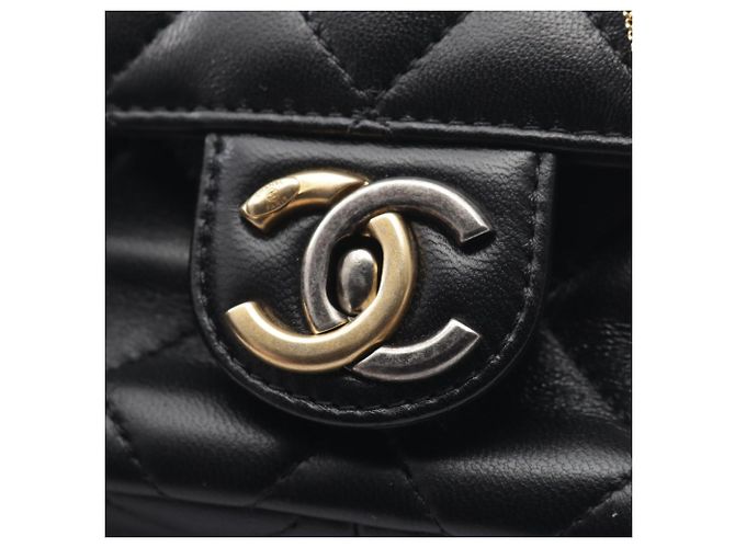 Borsa a tracolla Chanel Matelassé in pelle di agnello - vista 10
