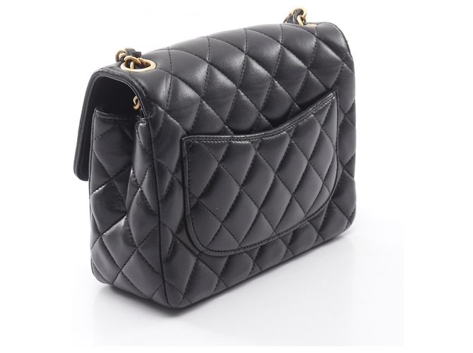 Borsa a tracolla Chanel Matelassé in pelle d'agnello nera - vista 2