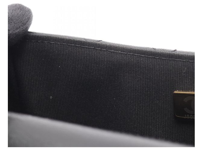 Borsa a tracolla Chanel Matelassé in pelle d'agnello nera - vista 6