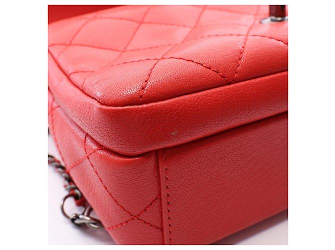 Borsa a tracolla Chanel Matelassé in pelle rossa - vista 7