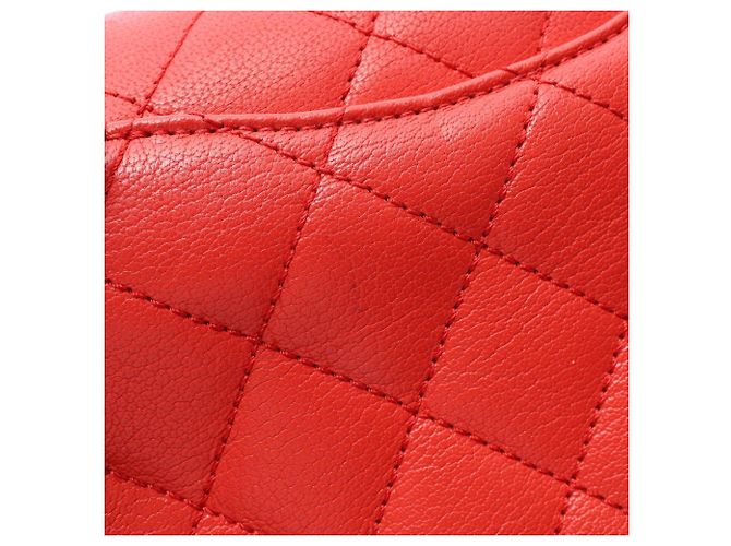 Borsa a tracolla Chanel Matelassé in pelle rossa - vista 9
