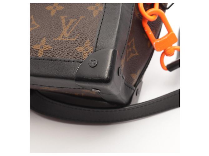 Borsa a tracolla Louis Vuitton Soft Trunk Monogram Solar Ray - vista 10