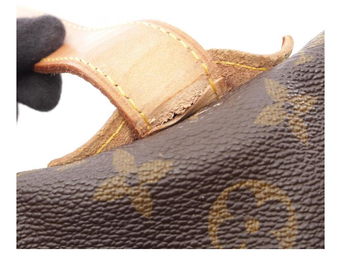 Borsa a tracolla Louis Vuitton Saumur 35 - vista 7