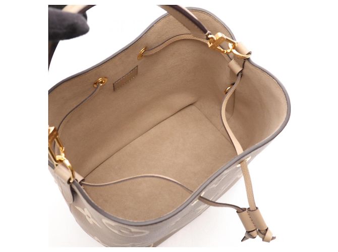 Néonoé Borsa a tracolla Louis Vuitton NeoNoe MM Bicolor Monogram Empreinte - vista 3