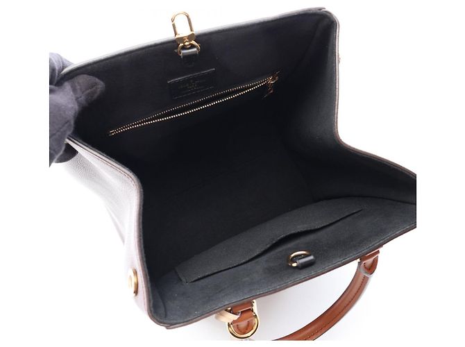 Louis Vuitton Fold Tote MM Monogram Noir Wine Cream - vista 3