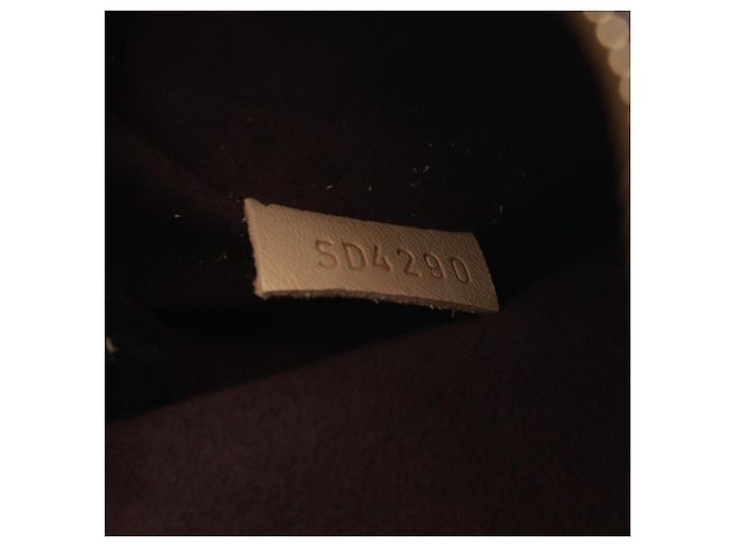 Borsa Louis Vuitton Pochette Metis MM Monogram - vista 5