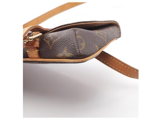 Louis Vuitton Pochette Marelle Monogram Waist Bag - vista 7