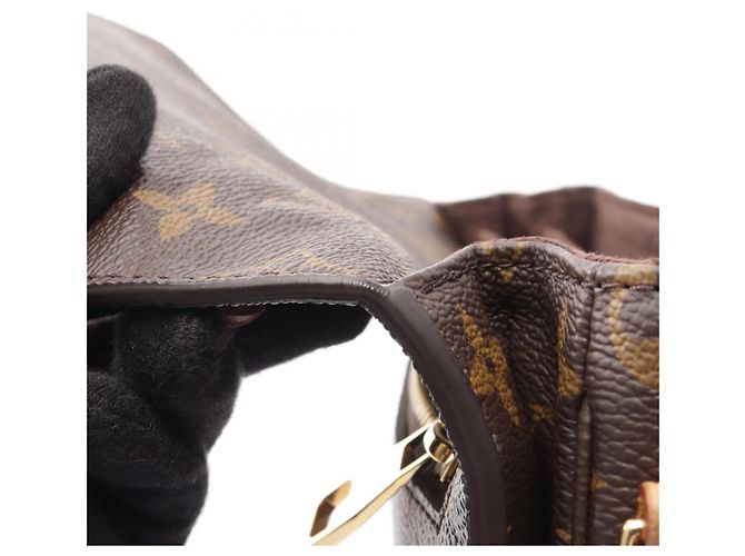 Louis Vuitton Pochette Metis MM - vista 10