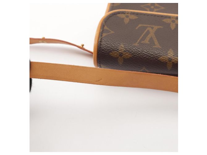 Louis Vuitton Pochette Florentine Waist Bag - vista 10