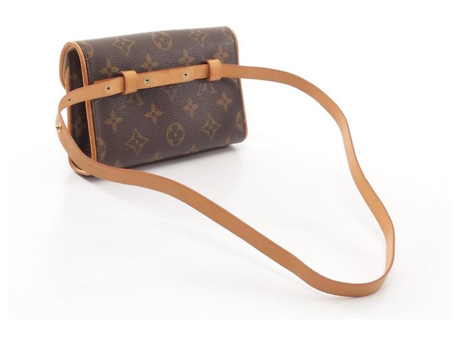 Louis Vuitton Pochette Florentine Waist Bag - vista 2