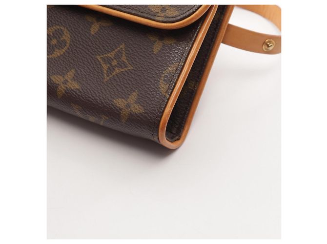 Louis Vuitton Pochette Florentine Waist Bag - vista 8