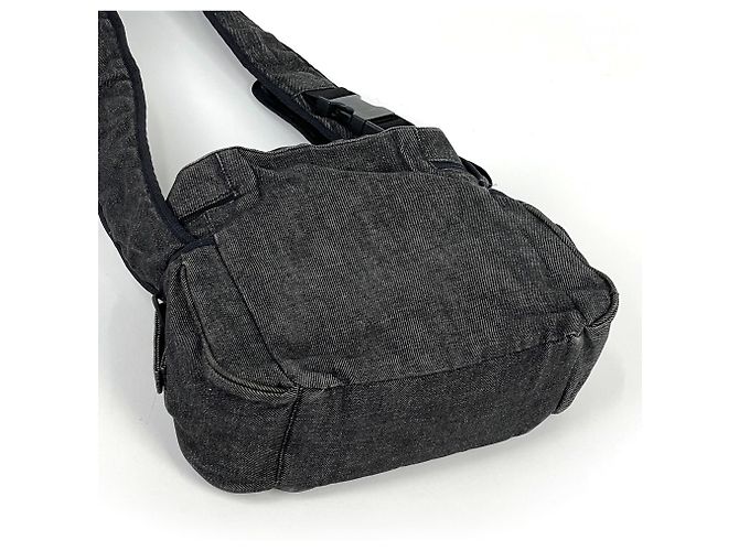 Borsa a tracolla Miu Miu in denim nero - vista 2