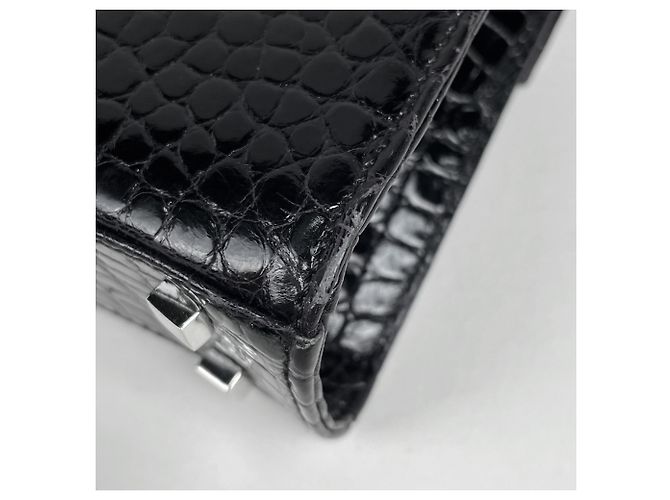Borsa a tracolla Gucci in pelle nera - vista 3