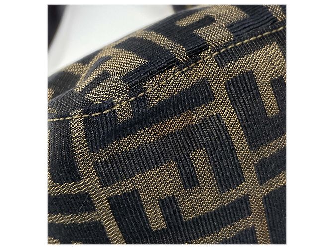 Fendi Handtasche mit Zucca-Muster - Ansicht 4