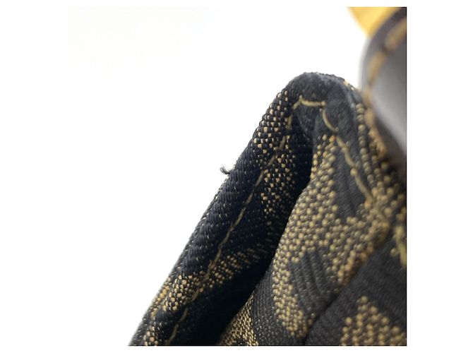Fendi Handtasche mit Zucca-Muster - Ansicht 6