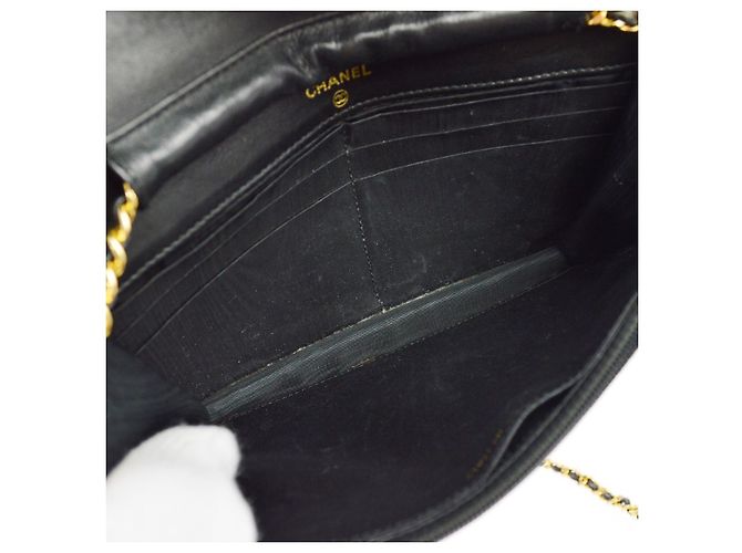 Chanel Vintage Timeless Wallet on Chain Caviar - vista 3