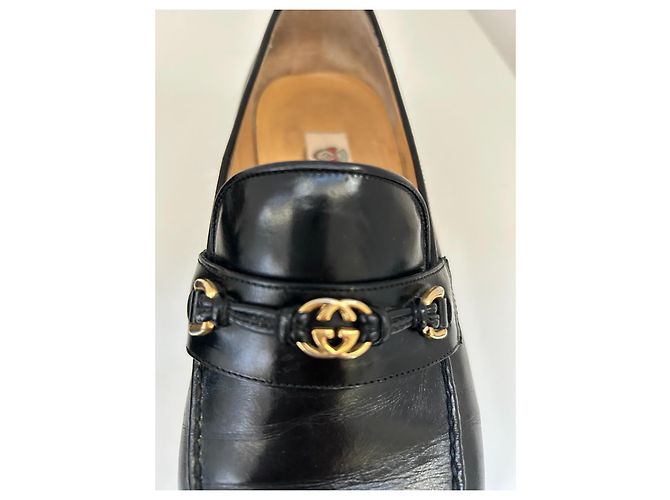Mocassini Gucci in pelle nera con fibbia Double G - vista 4