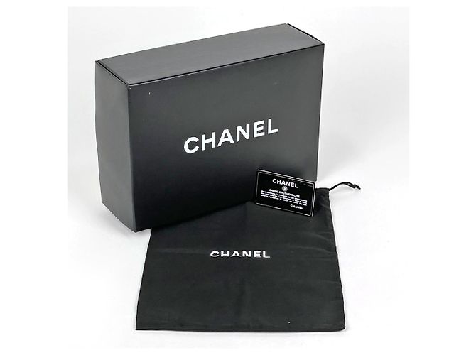 Borsa a tracolla Chanel in pelle avorio - vista 10