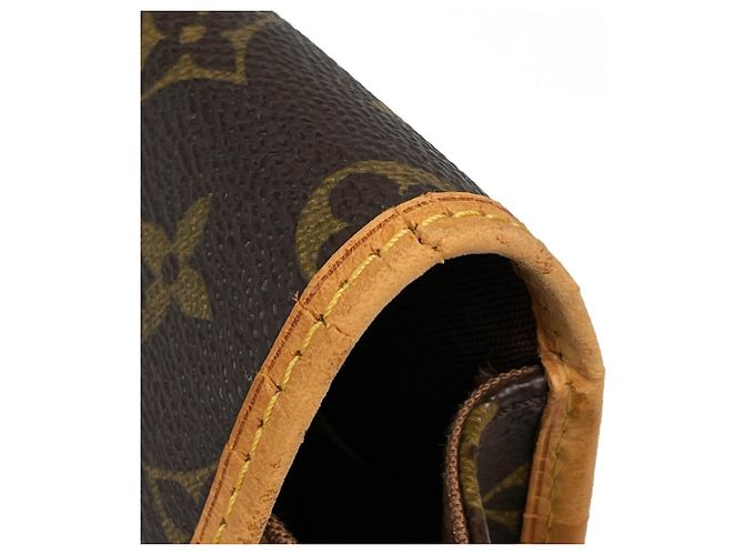 Louis Vuitton Messenger PM Bosphore Shoulder Bag - Ansicht 6