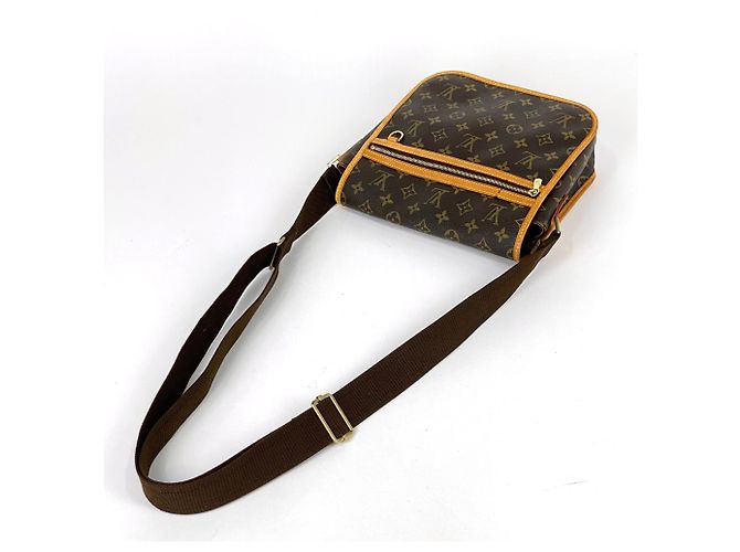 Louis Vuitton Messenger PM Bosphore Shoulder Bag - Ansicht 8