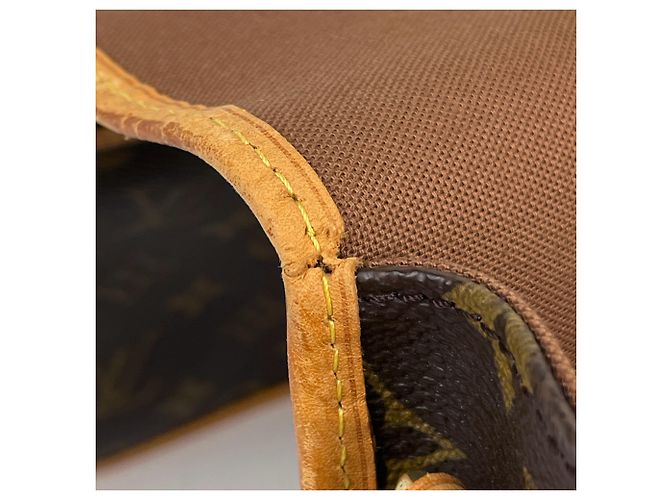 Louis Vuitton Messenger PM Bosphore Shoulder Bag - Ansicht 9