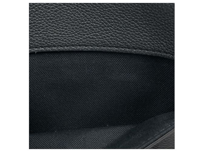 Louis Vuitton Pochette Voyage Souple Clutch Bag - vista 4