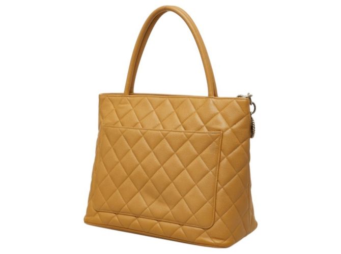 Borsa Tote Chanel Coco Mark Matelassé Reissue - vista 2