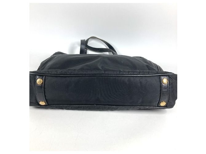 Borsa Prada in pelle nera e nylon - vista 3