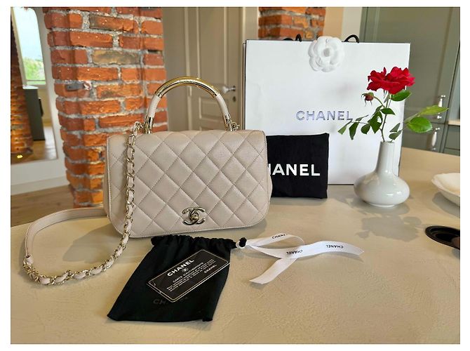Borsa Chanel Trendy CC in pelle matelassé - Beige - vista 2