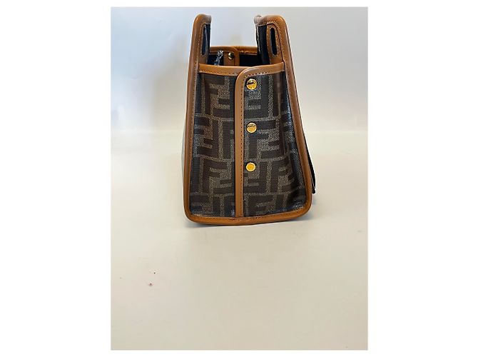 Fendi Peekaboo Defender Zucca Coated Canvas Small - vista 5