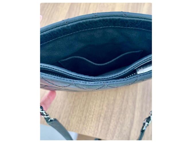 Chanel Uniform Pochette Pelle d'Agnello Nera - vista 7