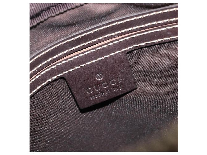 Sac Messenger Gucci avec fermeture éclair frontale en toile enduite GG Medium - vue 6