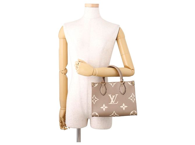 Borsa Louis Vuitton Monogram Empreinte OnTheGo PM - vista 4