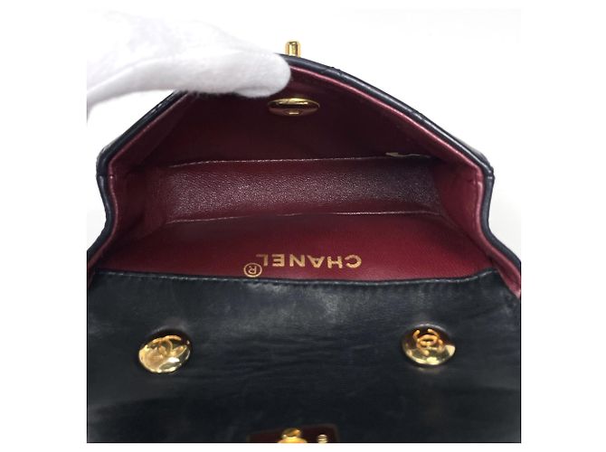 Chanel gesteppte Leder-Schultertasche - Ansicht 9